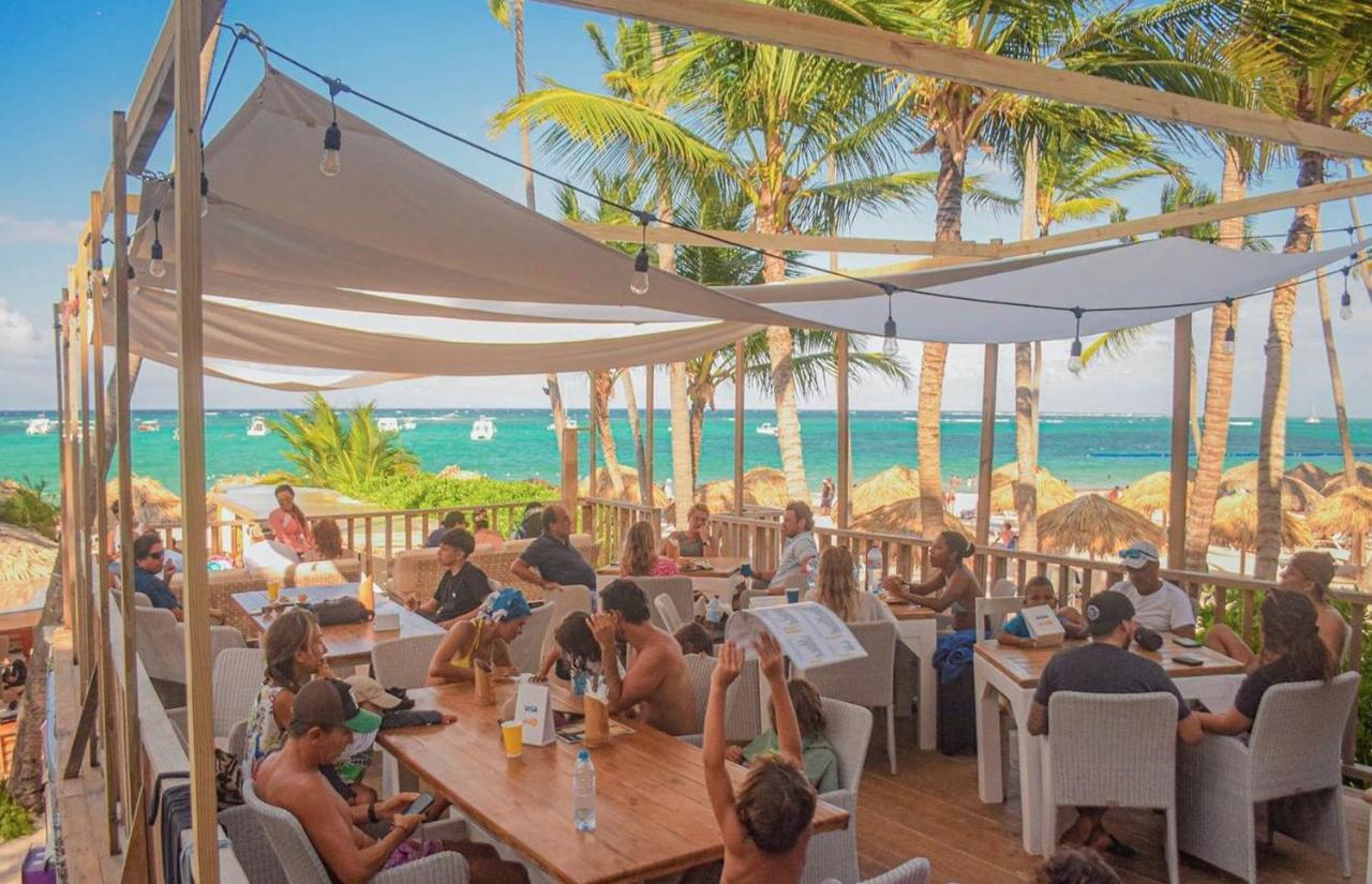 Vacation Studios With Rooftop Pool, Beach Club, Spa, Restaurants - Ducassi Collection - Playa Los Corales Пунта-Кана Экстерьер фото