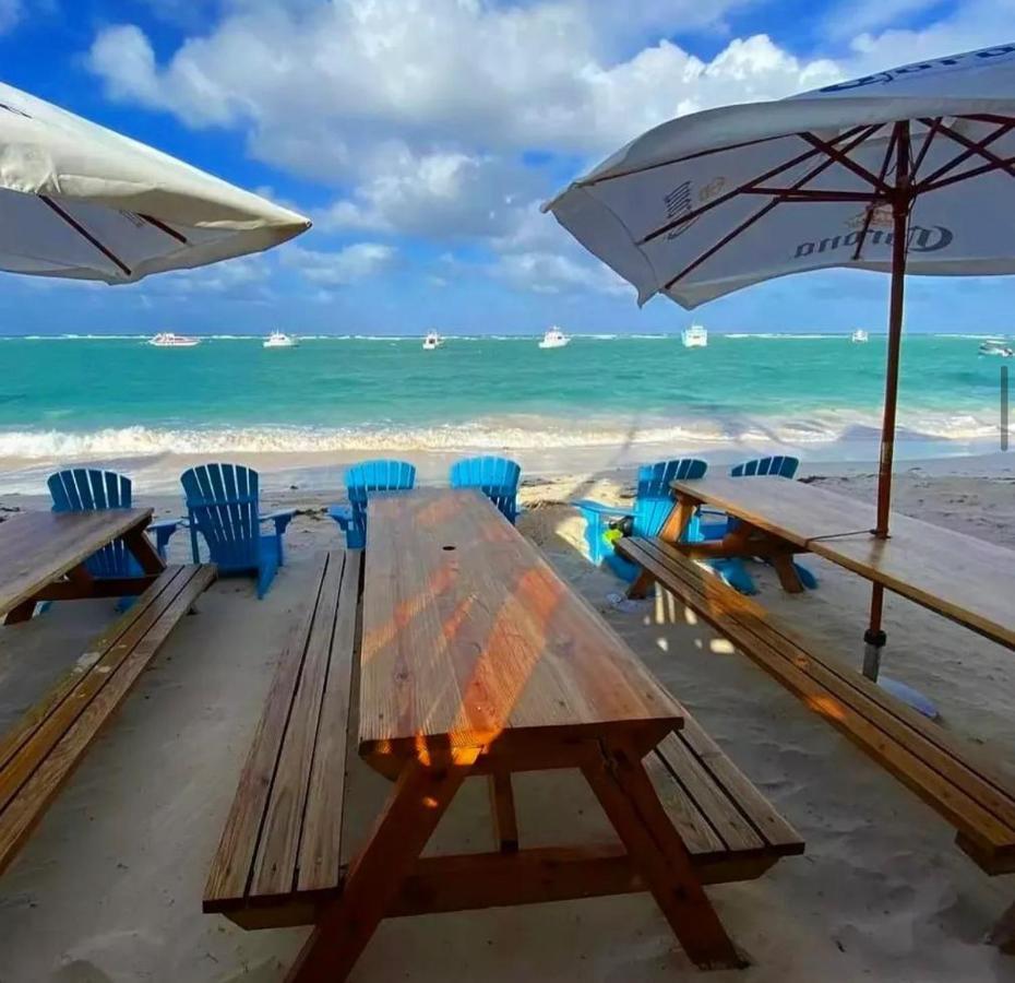 Vacation Studios With Rooftop Pool, Beach Club, Spa, Restaurants - Ducassi Collection - Playa Los Corales Пунта-Кана Экстерьер фото