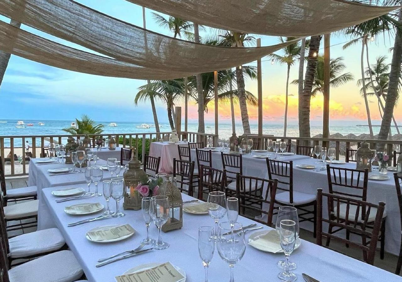 Vacation Studios With Rooftop Pool, Beach Club, Spa, Restaurants - Ducassi Collection - Playa Los Corales Пунта-Кана Экстерьер фото