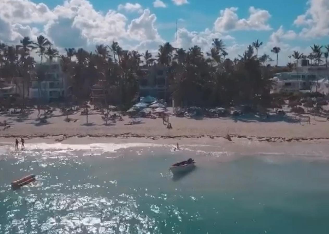 Vacation Studios With Rooftop Pool, Beach Club, Spa, Restaurants - Ducassi Collection - Playa Los Corales Пунта-Кана Экстерьер фото
